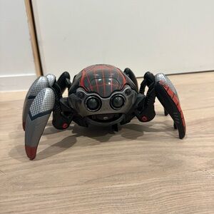 Interactive Disneyland Spider Robot Toy - Black and Red